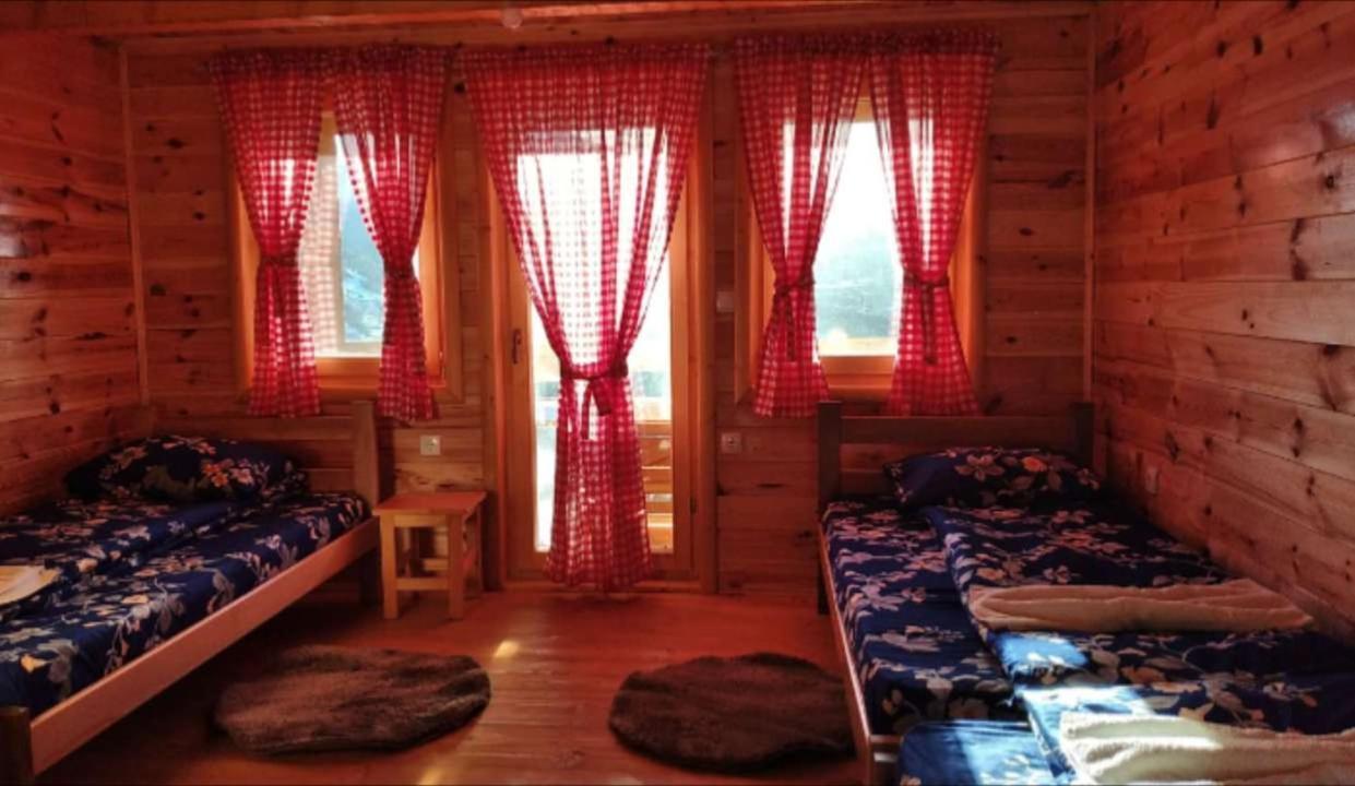 Eco Village Jasavic Plav Exterior foto